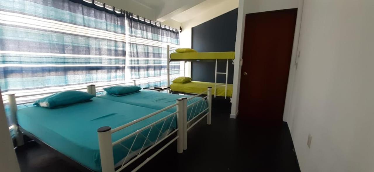 Hostal Azul Y Blanco Санта-Крус-Хуатулко Экстерьер фото