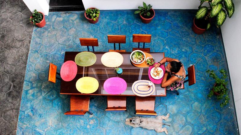 Hostal Azul Y Blanco Санта-Крус-Хуатулко Экстерьер фото